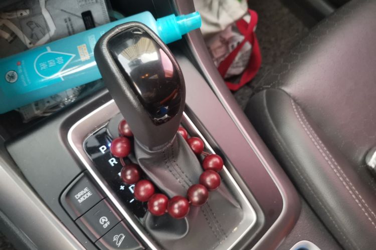 北京现代ix35 2018款 2.0L 自动两驱智勇·畅享版中控内饰18