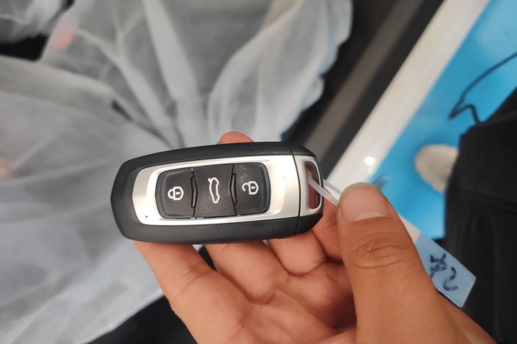 吉利银河 2024款 熊猫mini 200km 耐力熊中控内饰11