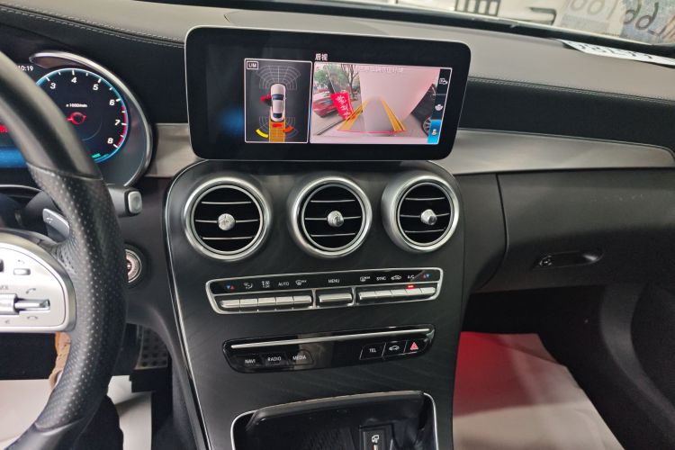 奔驰C级(进口)  C 260 轿跑车局部细节16