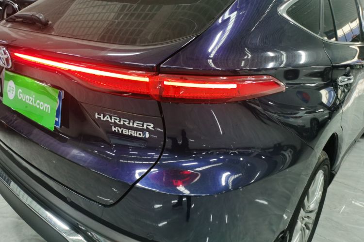 丰田 凌放HARRIER 2022款 双擎 2.5L CVT四驱尊享版车身外观9