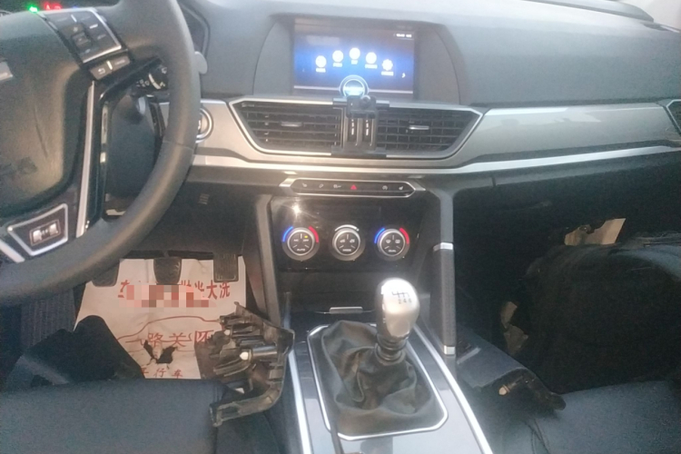 哈弗H6 2019款 运动版 1.5T 手动两驱精英型 国VI中控内饰16