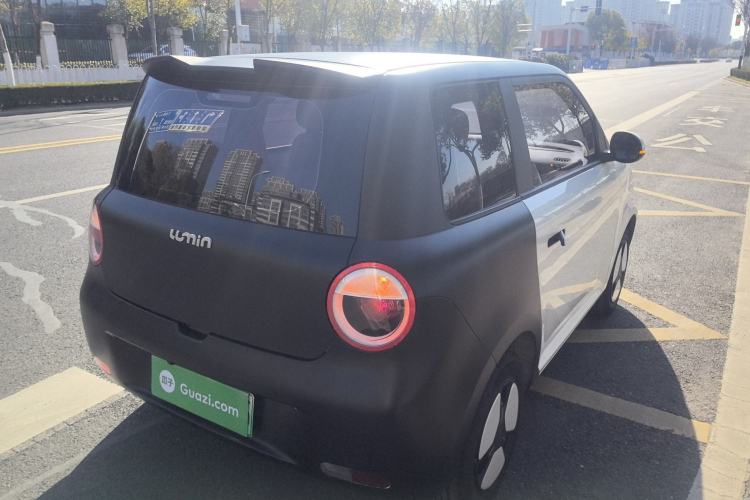 长安启源 长安Lumin 2023款 301km 蜜沁款车身外观6005