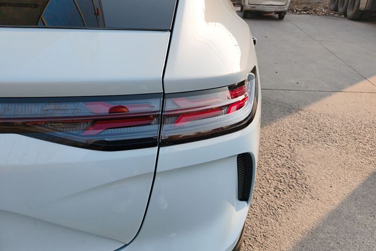 腾势N7 2024款 630 四驱智驾Max版车身外观6006