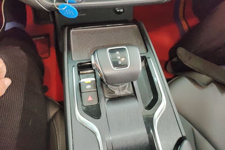 红旗E-QM5 2022款 431km 充电乐享版中控内饰18