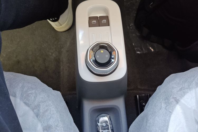 吉利银河 熊猫 2025款 210km 元气熊中控内饰18