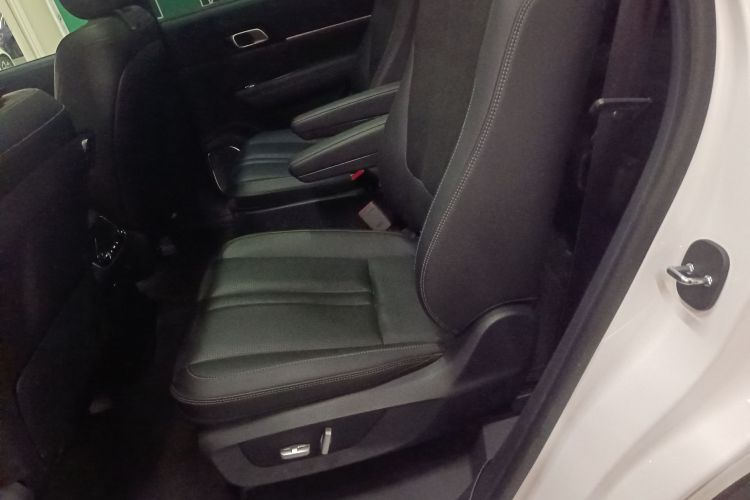 理想汽车 理想ONE 2020款 增程6座版中控内饰21