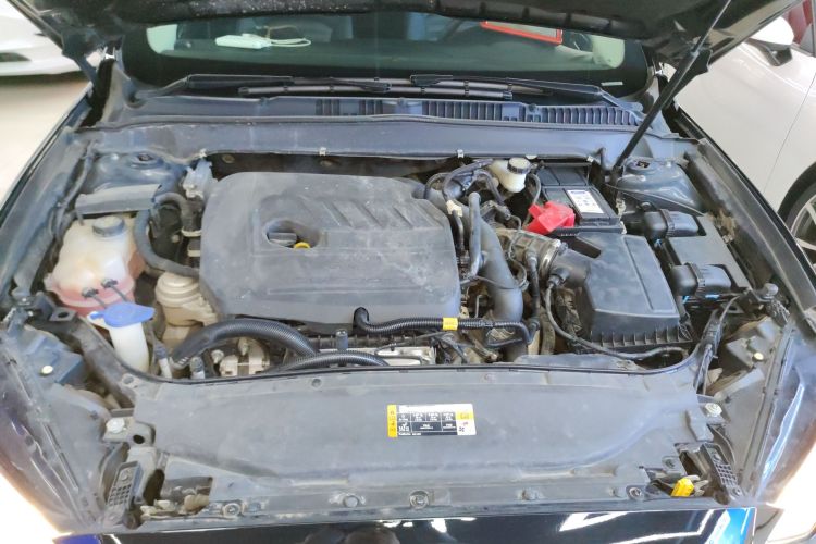 福特 蒙迪欧 2017款 EcoBoost 180 时尚型机舱底盘24