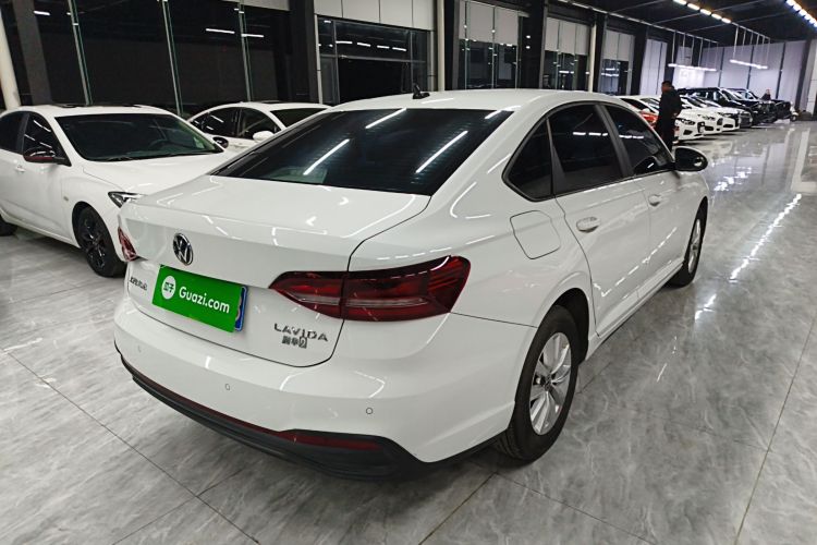 大众 朗逸 2023款 1.5L 自动得逸版车身外观7