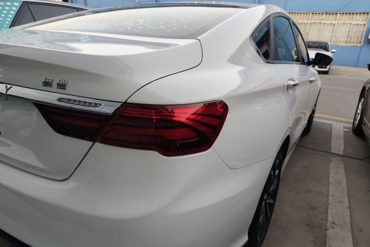 吉利汽车 缤瑞 2021款 1.4T CVT亚运版车身外观9