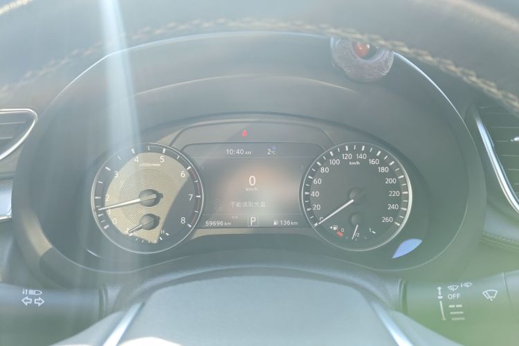 英菲尼迪QX50 2018款 2.0T 两驱时尚版中控内饰14