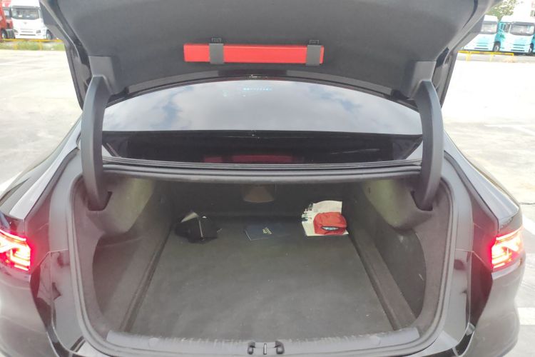 比亚迪 汉 2023款 EV 冠军版 605KM前驱尊贵型局部细节23