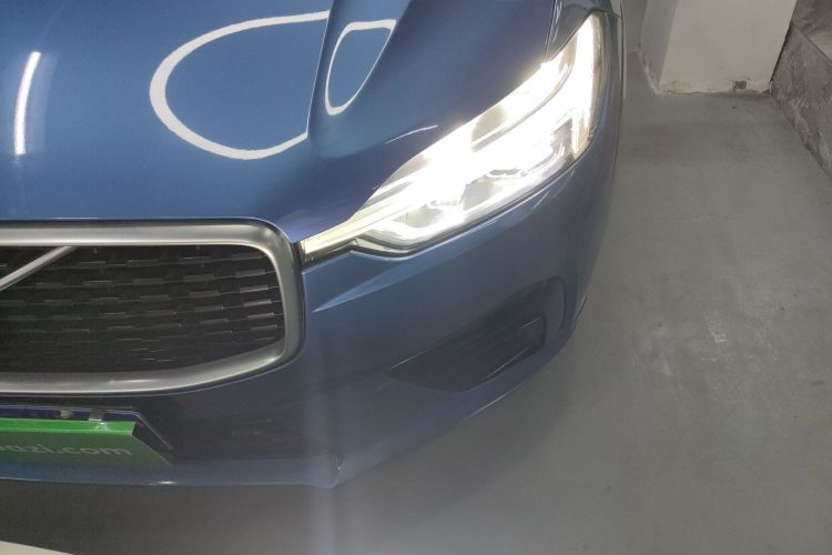 沃尔沃XC60 2020款 T5 四驱智远运动版车身外观36