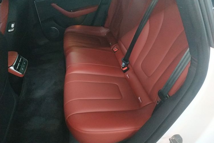 鸿蒙智行 智界S7 2024款 Ultra 四驱旗舰版中控内饰7004