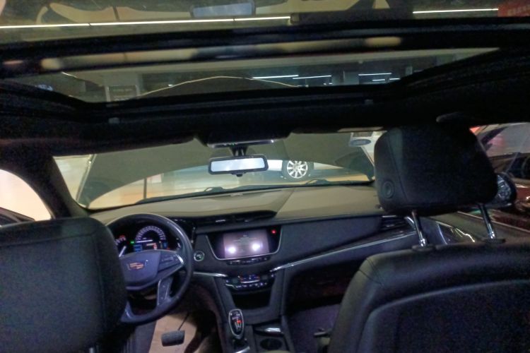 凯迪拉克XT5 2018款 28E 四驱技术型中控内饰22