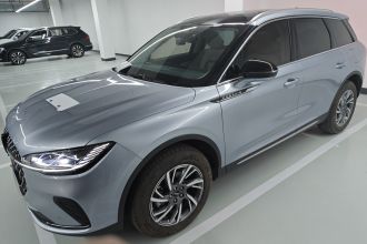 林肯 冒险家 2023款 2.0T 两驱尊享版