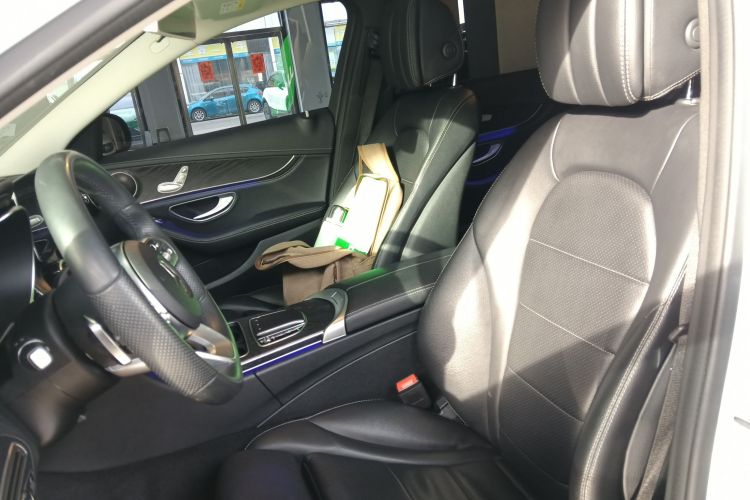 奔驰C级 2020款 改款 C 200 L 时尚型运动版中控内饰19