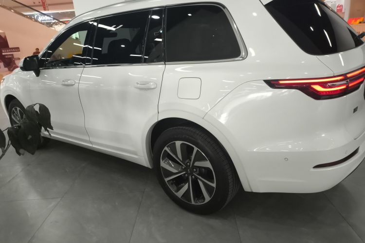 理想汽车 理想ONE 2021款 增程6座版车身外观6003