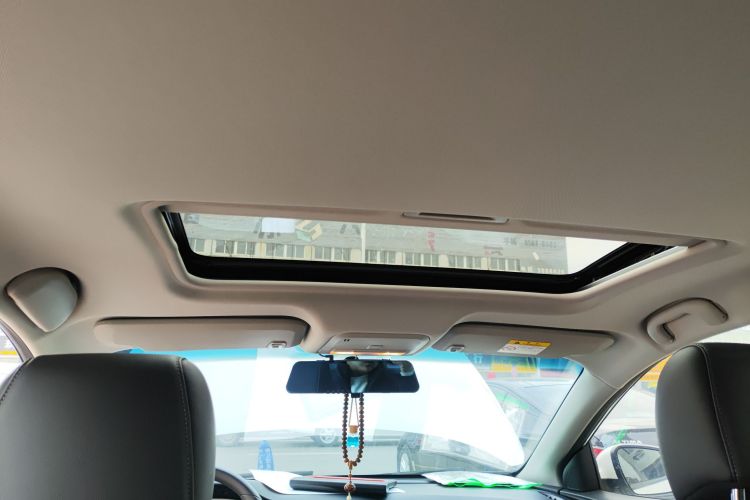 别克 英朗 2021款 改款 典范 1.5L 自动精英型中控内饰22