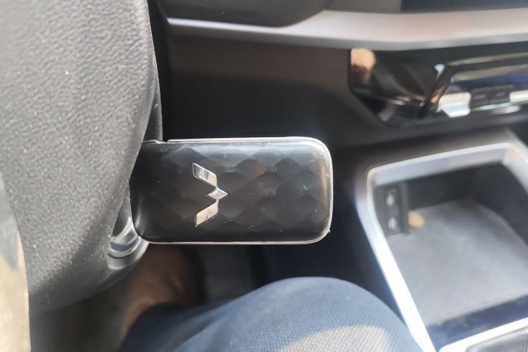五菱汽车 五菱佳辰 2022款 1.5L 手动乐享精英型中控内饰11