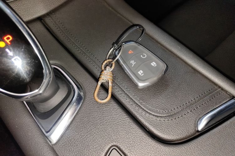 凯迪拉克XT5 2017款 周年庆版 25T 豪华型中控内饰7001