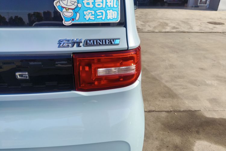 五菱汽车 宏光MINIEV 2020款 自在款 三元锂车身外观6006