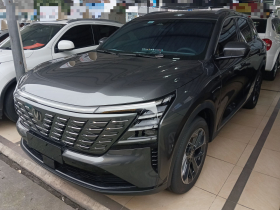 长安CS75 PLUS 2025款 第四代 1.5T 新蓝鲸 智慧鲸悦版