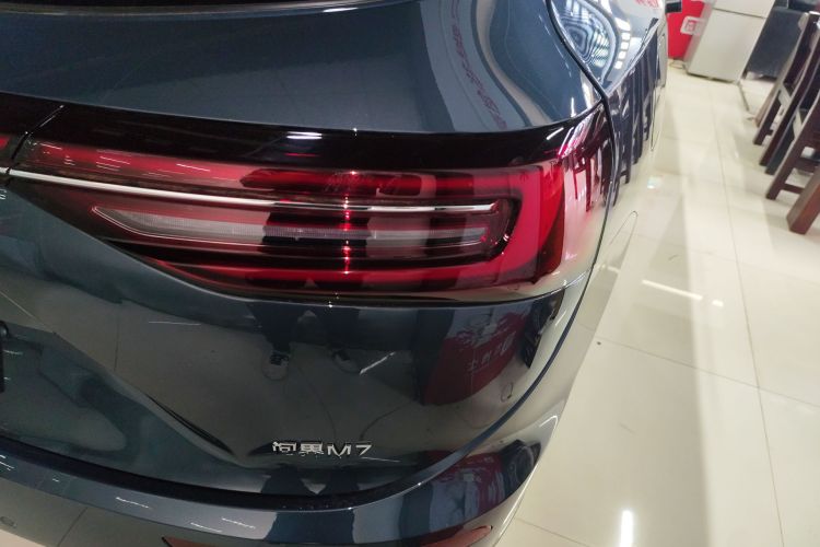 鸿蒙智行 问界M7 2024款 1.5T 智驾后驱Ultra版 5座车身外观9