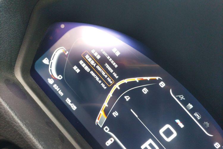 宝马3系GT 2017款 320i 时尚型中控内饰15