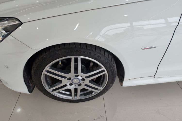 奔驰E级(进口) 2016款 E 200 轿跑车 灵动版车身外观6007