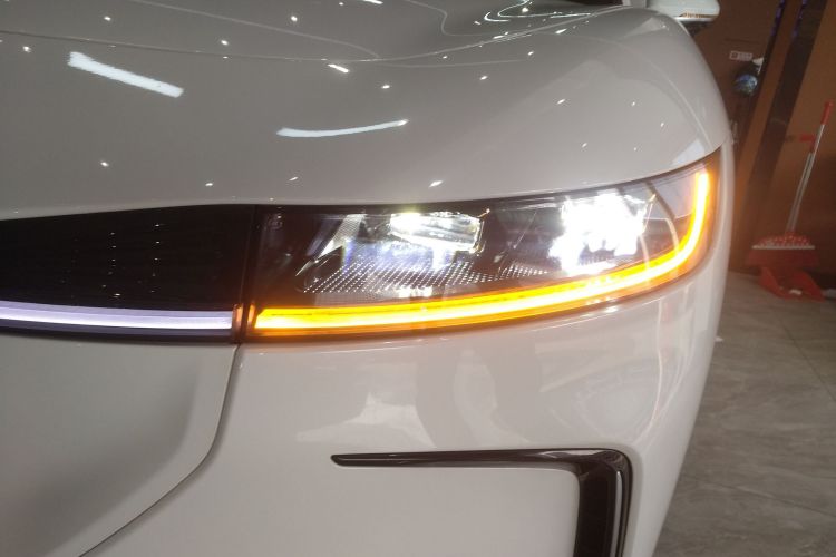 岚图汽车 岚图追光 2023款 四驱旗舰版局部细节36