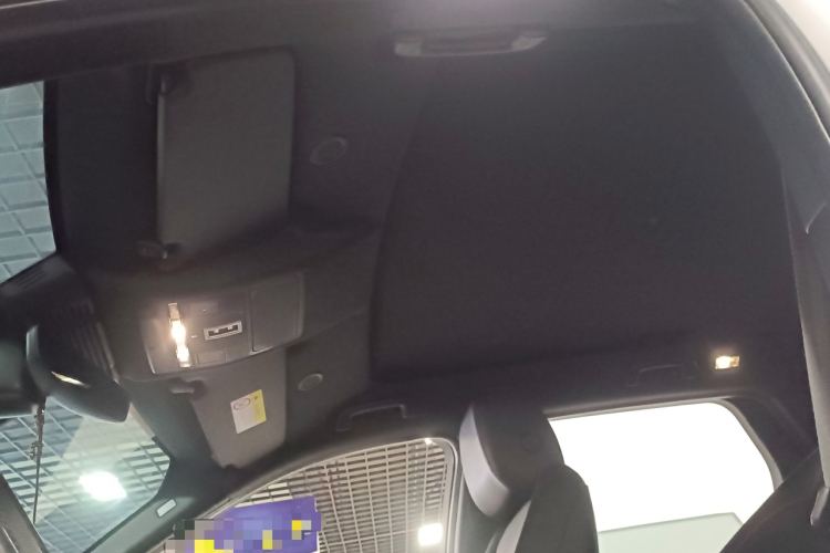 路虎 发现运动版 2023款 249PS R-Dynamic S 性能版中控内饰22