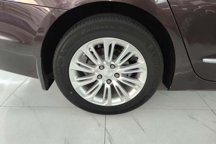 别克 君越 2018款 20T 精英型车身外观6008