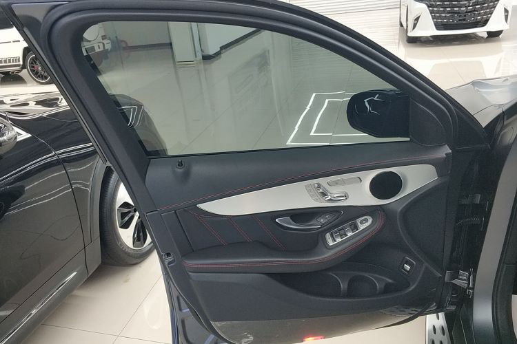 奔驰GLC AMG 2022款 AMG GLC 43 4MATIC中控内饰47