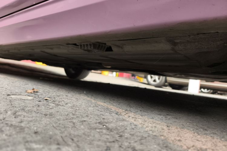 宝马3系 2017款 320Li 时尚型局部细节9001