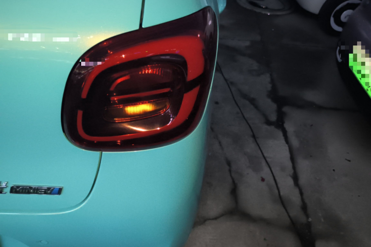 五菱汽车 宏光MINIEV 2025款 四门版 进阶款车身外观6006