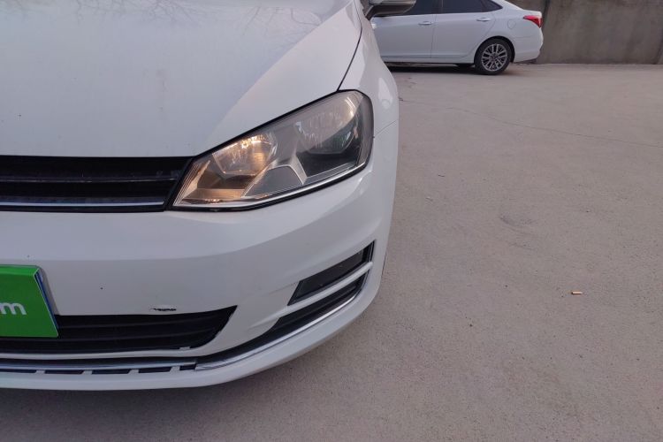 大众 高尔夫 2015款 1.4TSI 自动豪华型局部细节36