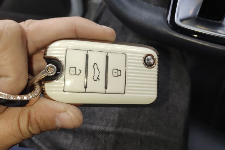 名爵ZS 2018款 1.5L 自动豪华版 国V中控内饰11