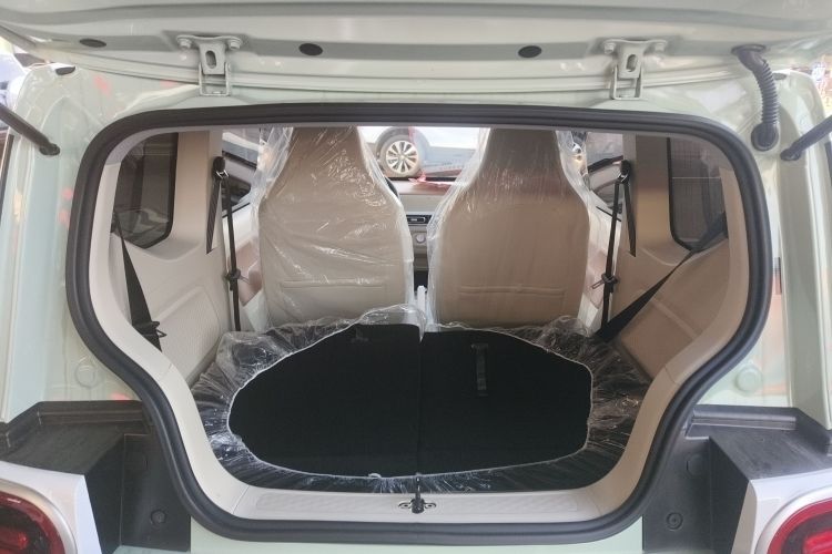 五菱汽车 宏光MINIEV 2024款 第三代 215km 青春版局部细节23