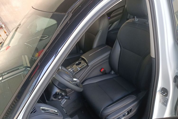 红旗HS3 PHEV 2025款 PHEV 117km 劲为PLUS版局部细节19