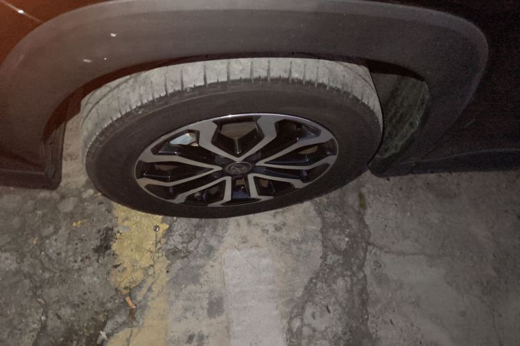 丰田 锋兰达 2022款 2.0L CVT豪华版车身外观6007