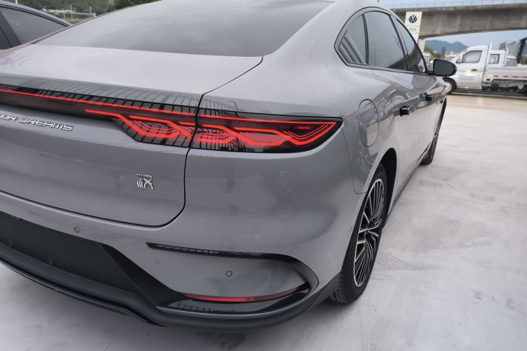 比亚迪 汉 2025款 EV 701KM激光雷达智驾型车身外观9