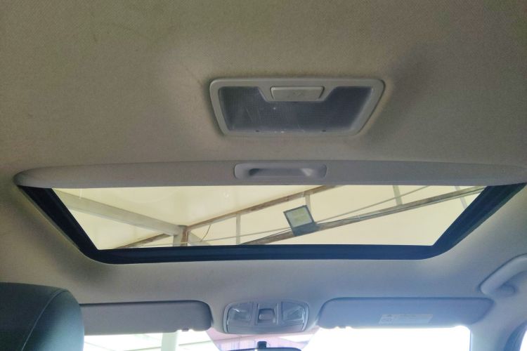 北京现代ix35 2019款 2.0L 自动两驱智勇·畅享版 国VI中控内饰22