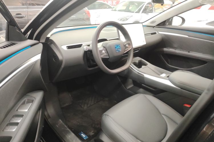 小鹏MONA M03 2025款 515 长续航 Plus中控内饰20