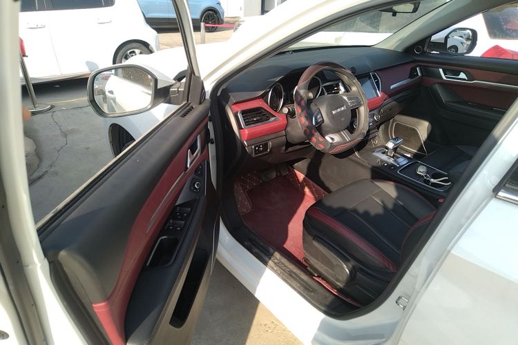 哈弗H6 Coupe 2021款 智联版 1.5T 自动两驱精英型中控内饰20