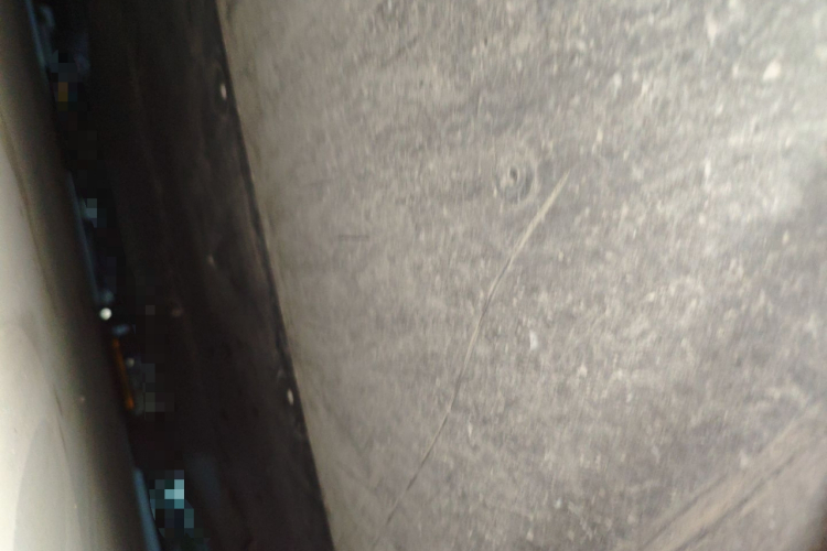 特斯拉 Model Y 2021款 标准续航后驱版局部细节9008