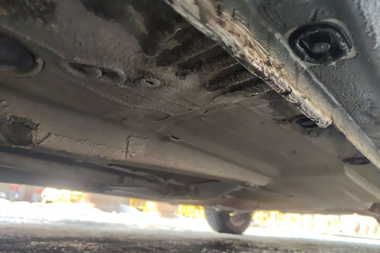 大众 朗逸 2011款 1.6L 自动品雅版局部细节9004