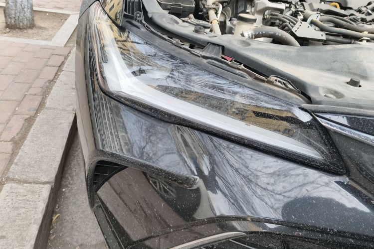 丰田 亚洲龙 2022款 双擎 2.5L 豪华版车身外观8