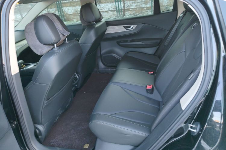 红旗E-QM5 2024款 560km PLUS中控内饰7004