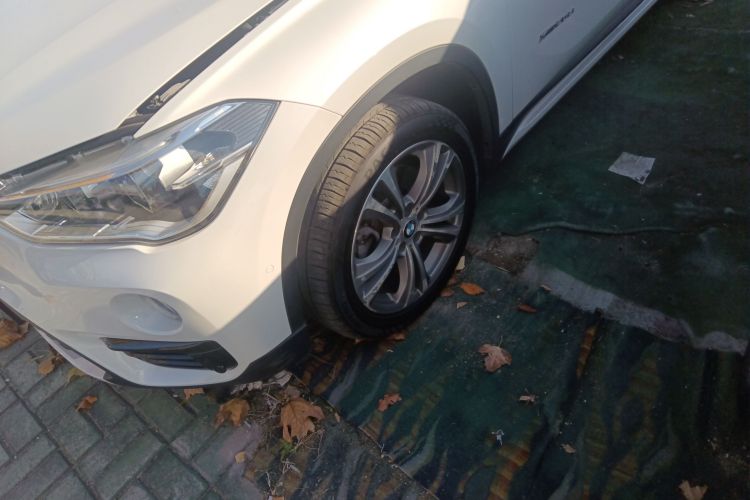 宝马X1 2016款 xDrive20Li 豪华型车身外观6007