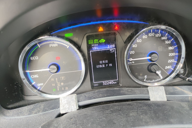 丰田 雷凌双擎E+ 2019款 1.8PH GS E-CVT精英天窗版中控内饰14